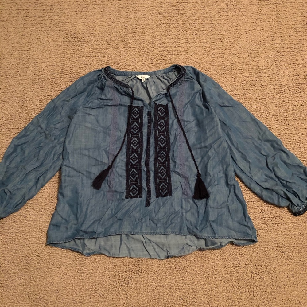 Crown and Ivy Blue blouse!